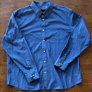 Untuckit mens blue white pin stripe button down size XXL relax fit wrinkle free